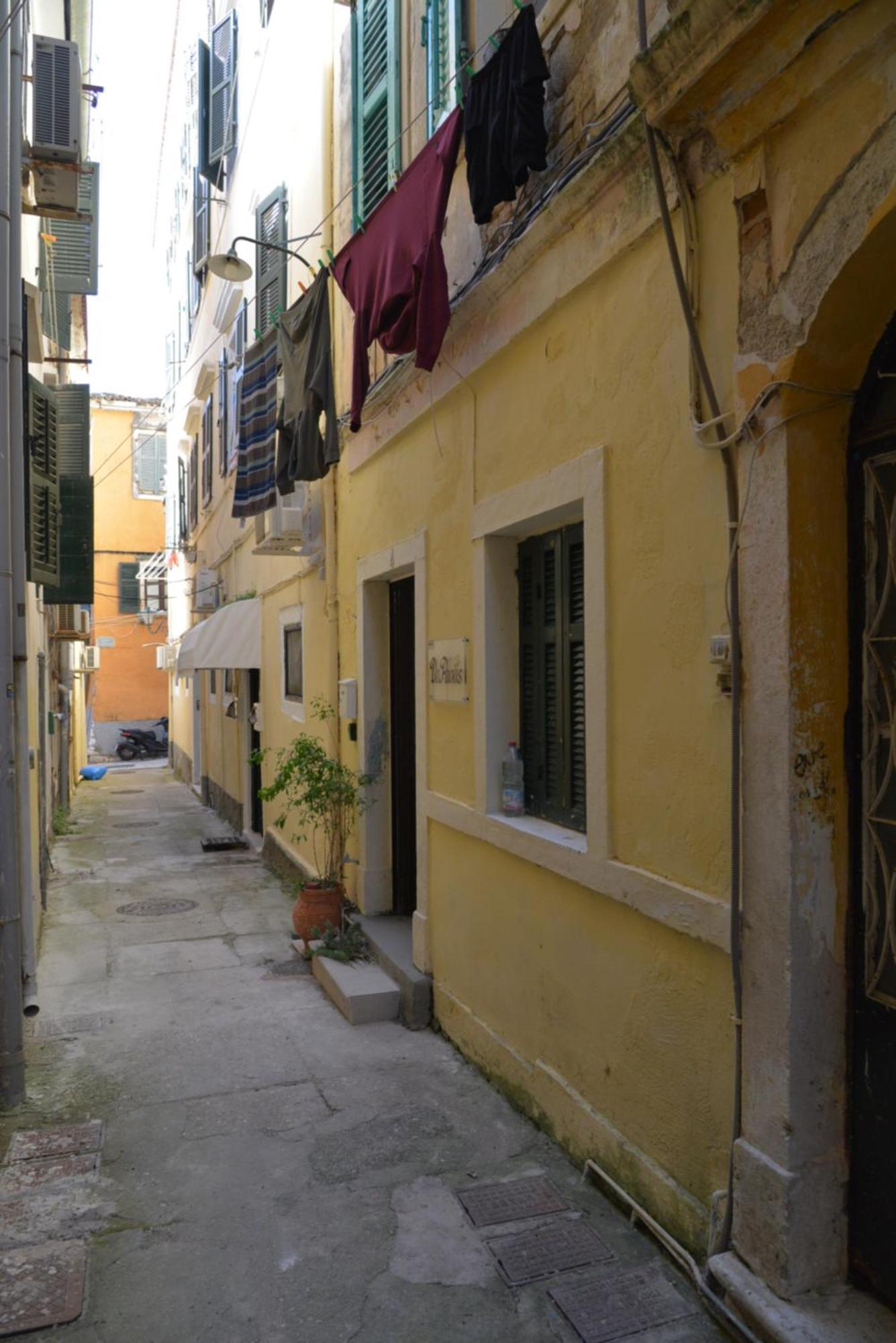Depaolis Corfu Town Apartment Экстерьер фото